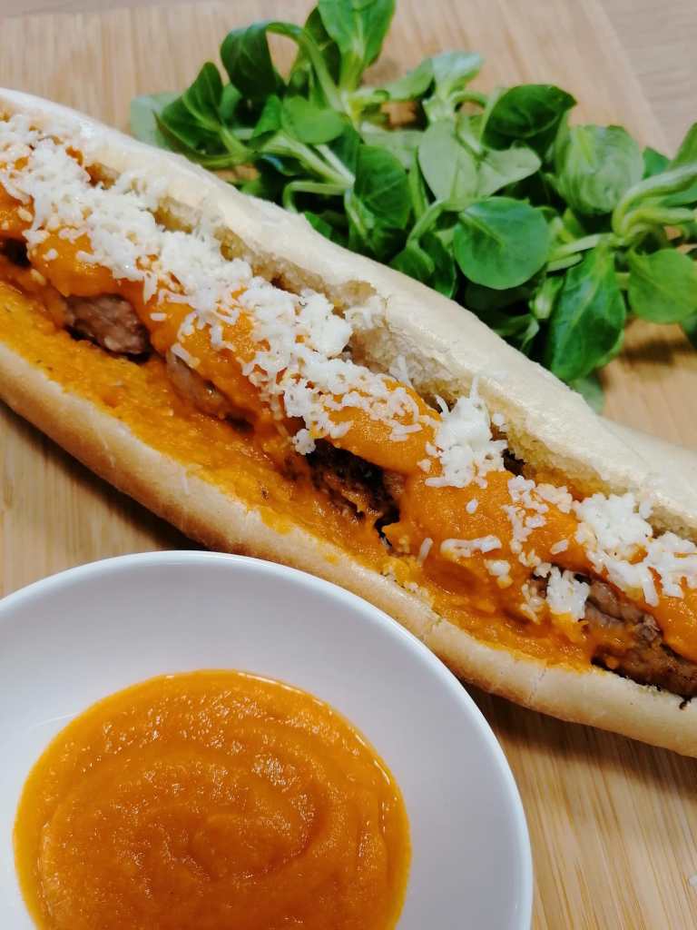 Bocata de albóndigas