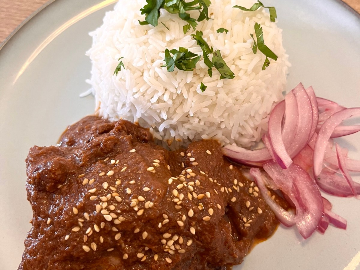 Guiso de Pollo&nbsp; al&nbsp;chocolate