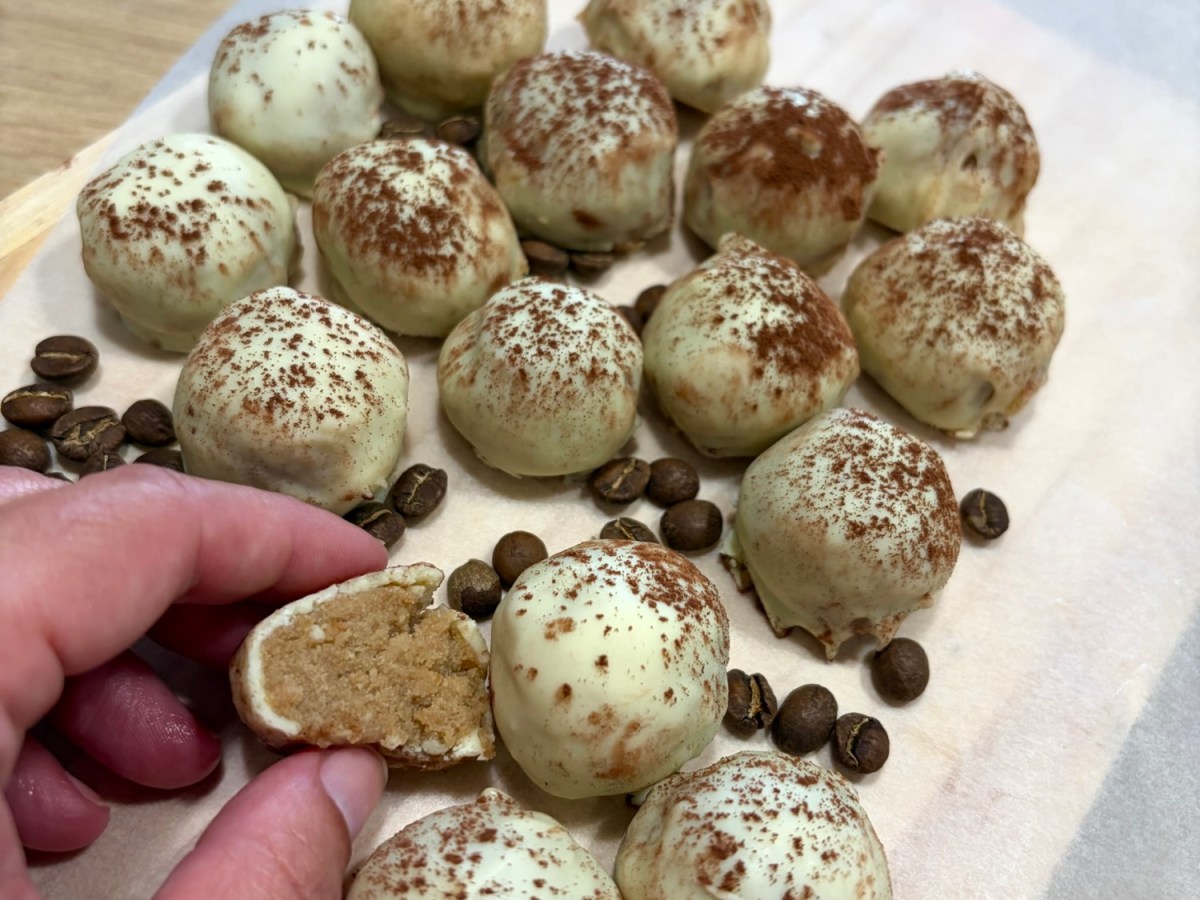 Bolitas de tiramisú