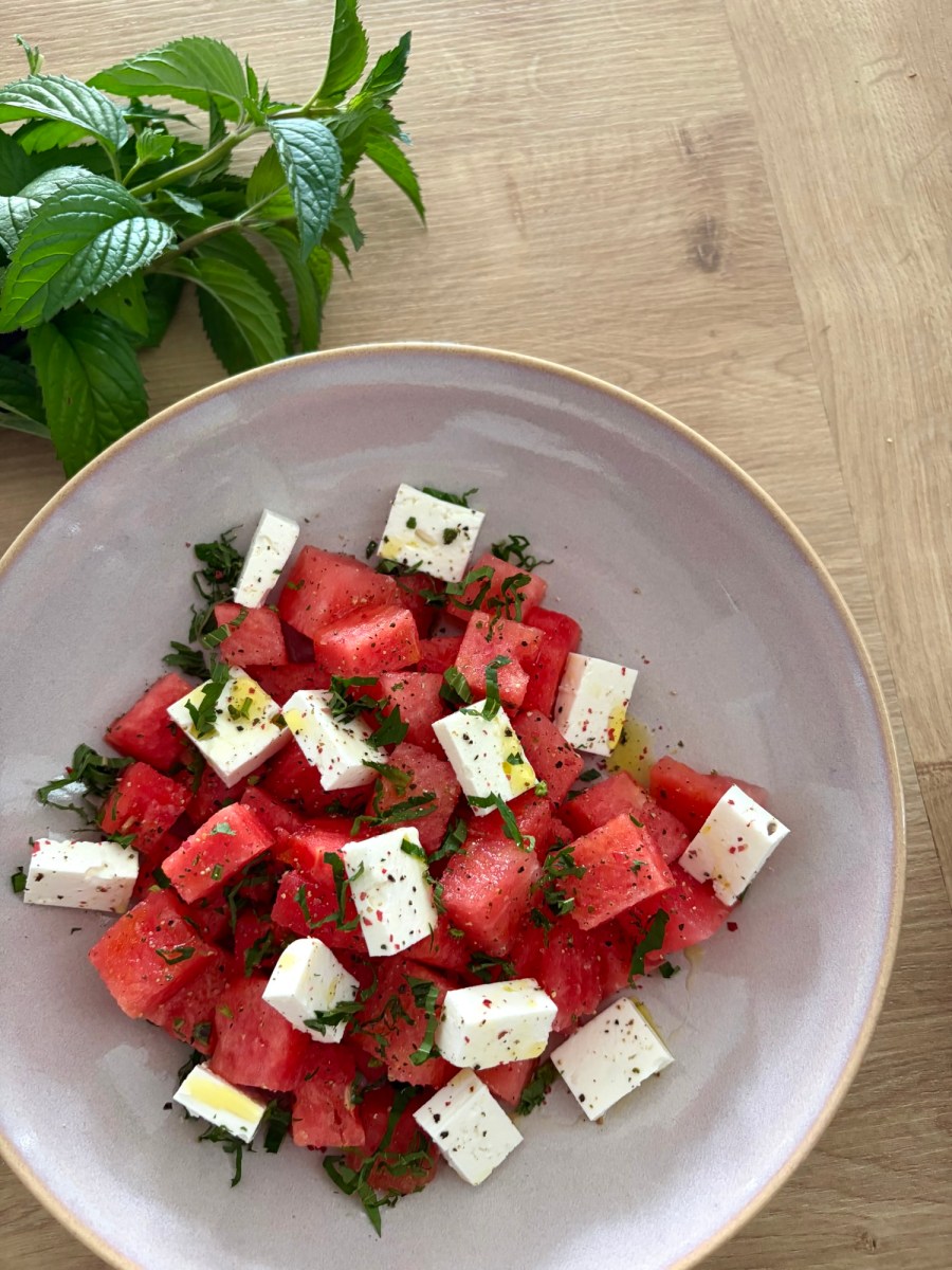 Ensalada de sandía, queso feta y&nbsp;menta